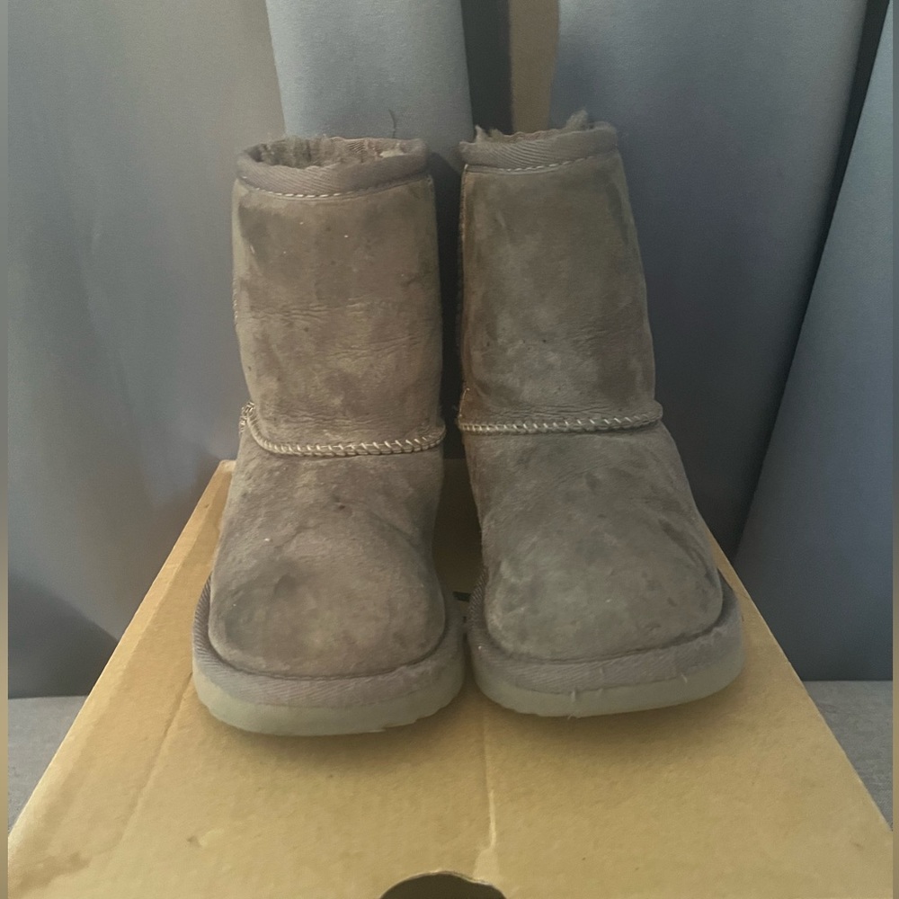 Grey Ugg Boots for toddler